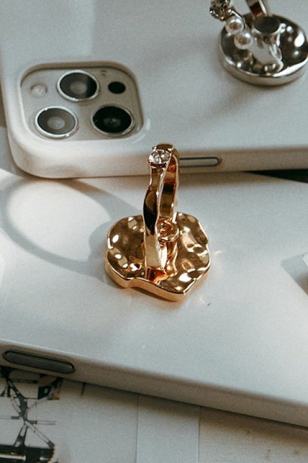 画像3: 【 30%OFF セール13,200円→9,240円】 VINTAGE HOLLYWOOD ビンテージハリウッド Solitaire Ring Phone Grip{-BCA} (3)
