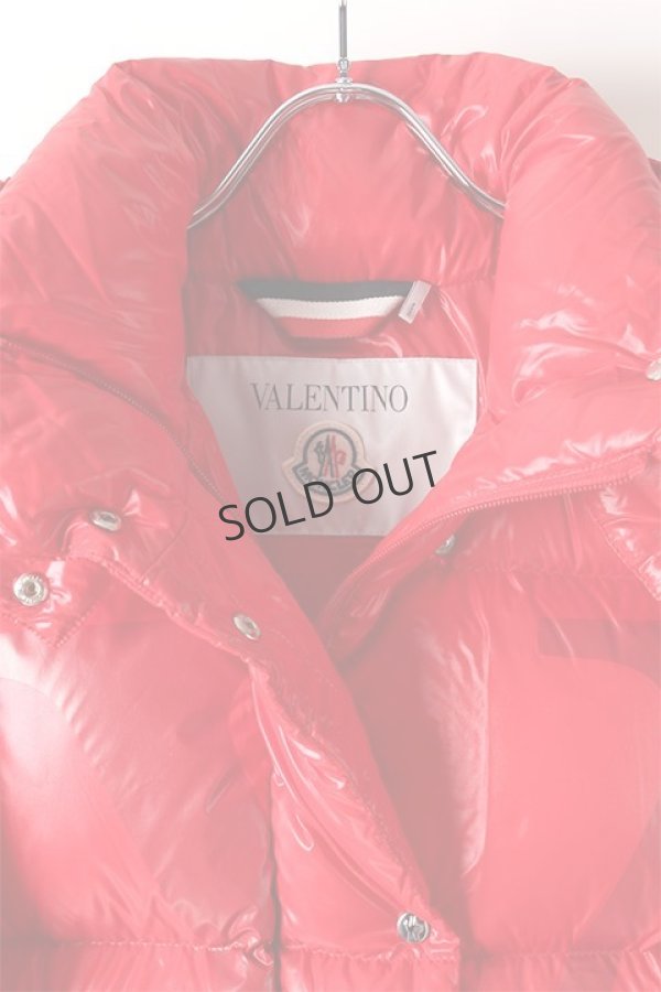 画像3: {SOLD}VALENTINO×MONCLER ヴァレンティノ×モンクレール モンクレール Vロゴ ラッカーナイロン ダウンジャケット(レディース){SB3CN01B4AB-IU7-AIA} (3)