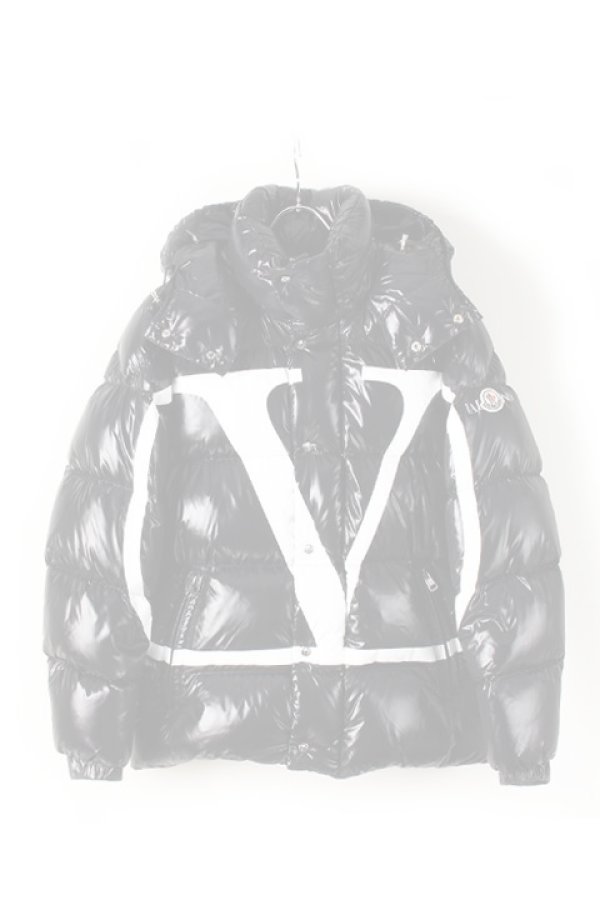 画像1:  {SOLD} VALENTINO×MONCLER ヴァレンティノ×モンクレール モンクレール コラボレーション Vロゴ ダウンジャケット {SV3CN00A5AG-ONI-AIA}  :VL-1908-02  (1)