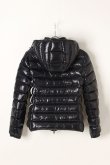 画像2: {SOLD}VALENTINO×MONCLER ヴァレンティノ×モンクレール モンクレール Vロゴ ラッカーナイロン ダウンジャケット{SB3CN01C4AB-ONI-AIA} (2)