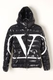 画像4: {SOLD}VALENTINO×MONCLER ヴァレンティノ×モンクレール モンクレール Vロゴ ラッカーナイロン ダウンジャケット{SB3CN01C4AB-ONI-AIA} (4)