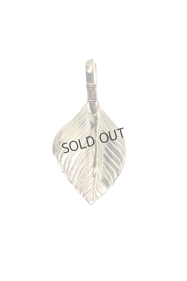 画像2: {SOLD}Taro Washimi タロウ ワシミ 鷲見太郎 L K18 flight heart feather 01  / opal {-BJA} (2)