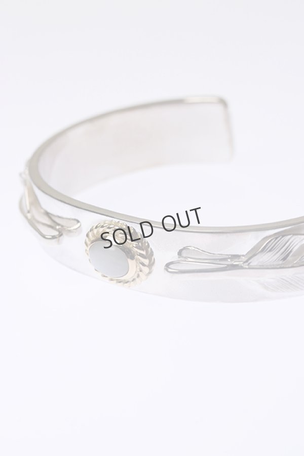 画像3: {SOLD}Taro Washimi タロウ ワシミ 鷲見太郎 《under bar限定ムーンストーン仕様》M plain bangle 12mm/S feather 01/S feather 02/MOON STONE/K18 cup{-BCA} (3)