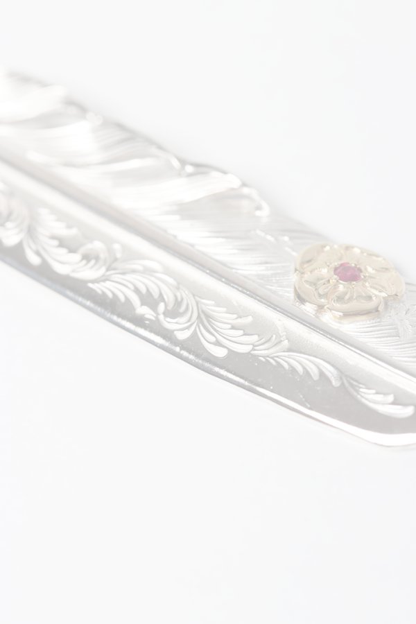 画像4:  {SOLD} Taro Washimi タロウ ワシミ 鷲見太郎 L arabesque flight feather 01/S K18 flower metal/ruby 2mm {-BES}  {E-21}  :WT-202504_21-F  (4)