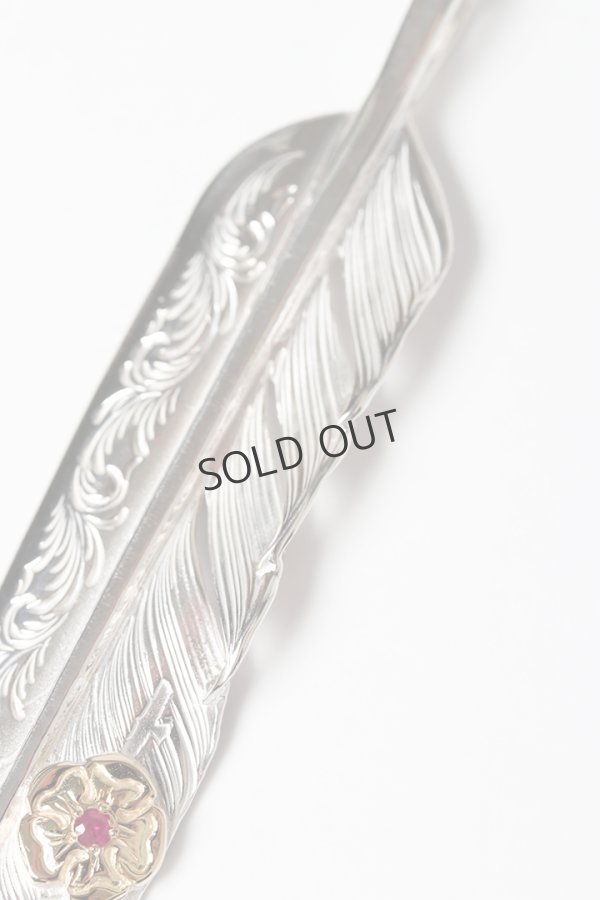 画像5: {SOLD}Taro Washimi タロウ ワシミ 鷲見太郎 L arabesque flight feather 01/S K18 flower metal/ruby 2mm{-BES}{E-21} (5)