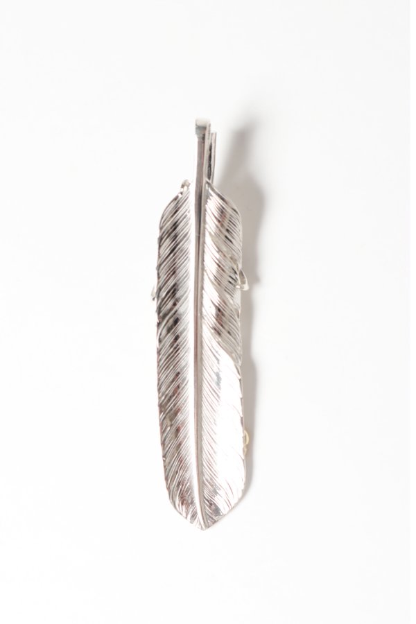 画像2: Taro Washimi タロウ ワシミ 鷲見太郎 L arabesque flight feather 02/eagle claw pendant 02/S K18 flower metal/diamond 2mm{-BES} (2)