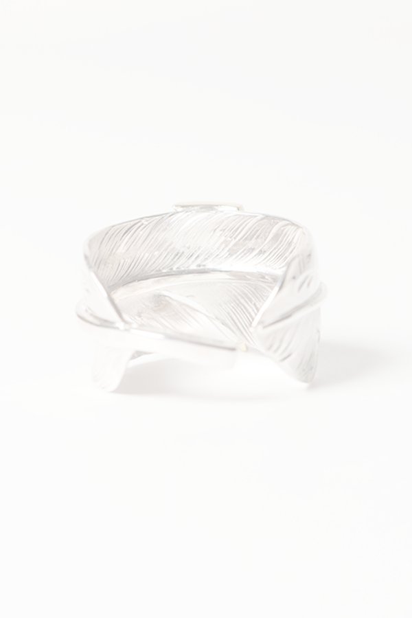 画像2:  {SOLD} Taro Washimi タロウ ワシミ 鷲見太郎 L arabesque flight feather ring/18K Thunder Opal  {-BES}  {E-47}  :WT-202504_47-20  (2)