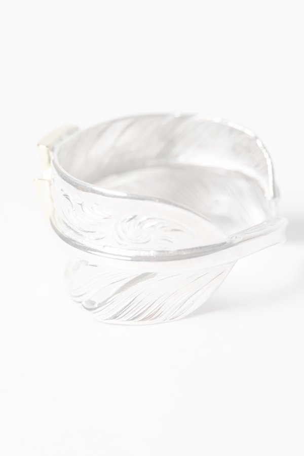 画像5:  {SOLD} Taro Washimi タロウ ワシミ 鷲見太郎 L arabesque flight feather ring/18K Thunder Opal  {-BES}  {E-47}  :WT-202504_47-20  (5)