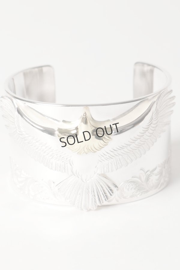 画像2: {SOLD} 【☆超激レア】鷲見太郎氏の手彫りアラベスク 世界オンリーワンアイテム  Taro Washimi タロウ ワシミ 鷲見太郎 eagle eg-03/K18・925 bangle with K24 arabesque design (2)