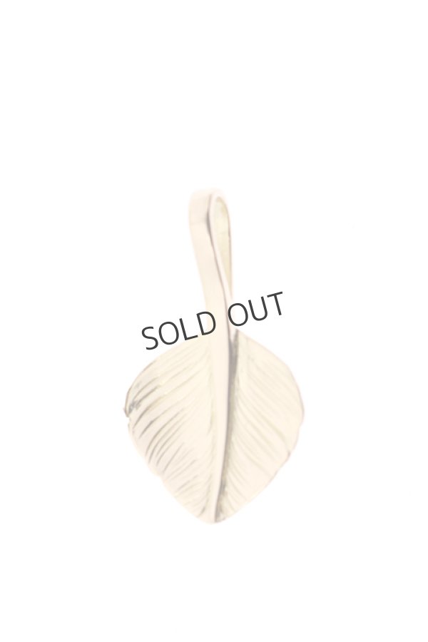 画像2: {SOLD}Taro Washimi タロウ ワシミ 鷲見太郎 M K18 heart feather 02{1HFM02-YG-BJS} (2)