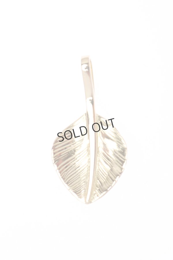 画像2: {SOLD}Taro Washimi タロウ ワシミ 鷲見太郎 L K18 heart feather 02{1HFL02-YG-BJS} (2)