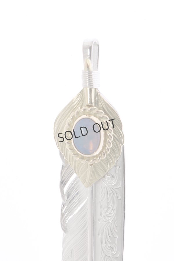 画像2: {SOLD}Taro Washimi × TRAVIS WALKER(タロウ ワシミ × トラヴィスワーカー) L feather × heart feather × opal × Small Malibu Cross{-BJS} (2)