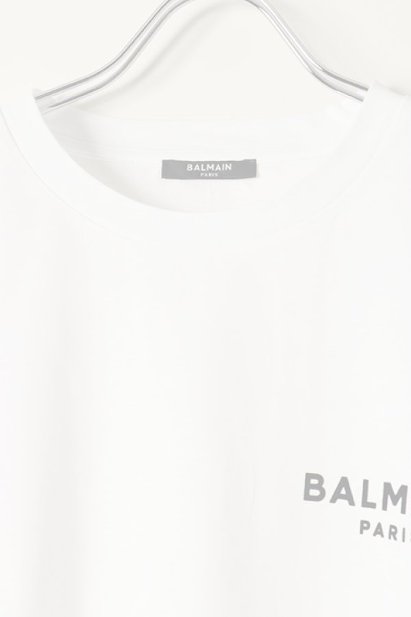 画像2:   BALMAIN バルマン BF2 CROPPED SS BALMAIN FLOCK DETAIL T-SHIRT{XF0EE005BB01-GAB-BBS} (2)