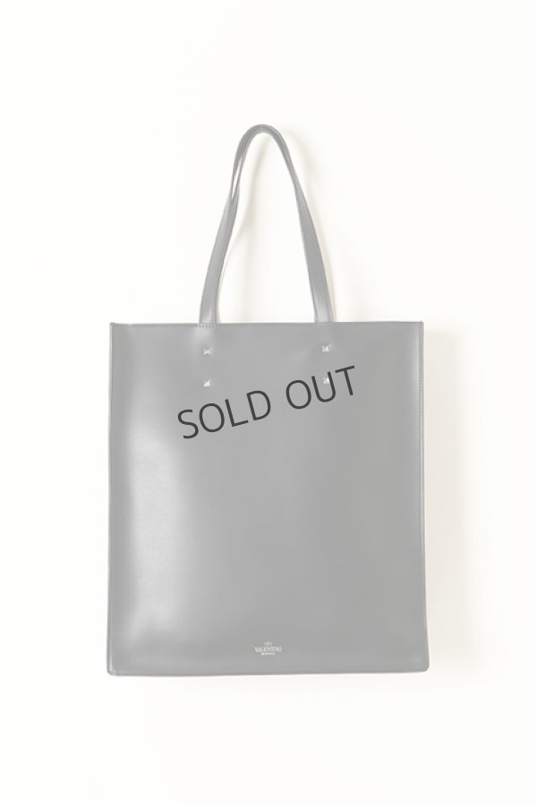 画像2: {SOLD}Valentino ヴァレンティノ VLTN レザー トート{VY0B0731WJW-0NI-BBS} (2)