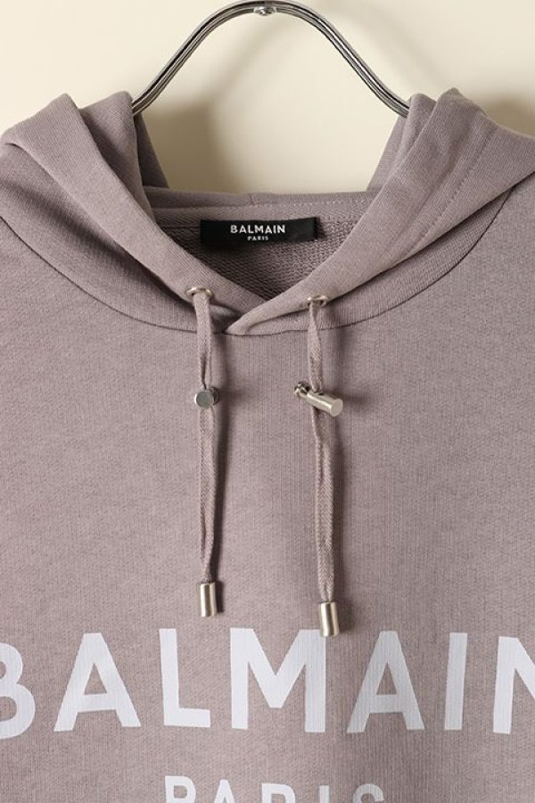 画像2: 【 30%OFF セール125,400円→87,780円】 BALMAIN バルマン BALMAIN PRINT HOODIE{-BBA} (2)