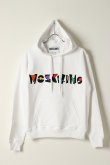 画像1: MOSCHINO モスキーノ SWEAT HOODIE{ZPJ17052027-1001WHT-BAS} (1)